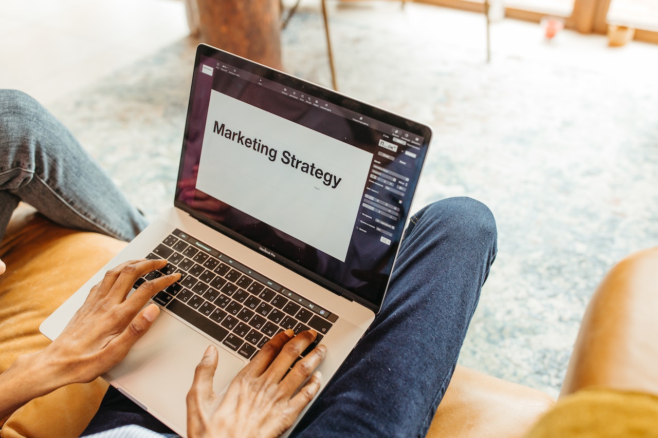 How to Become an Amazon Live Influencer