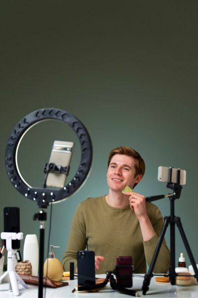 Instant Influencer James